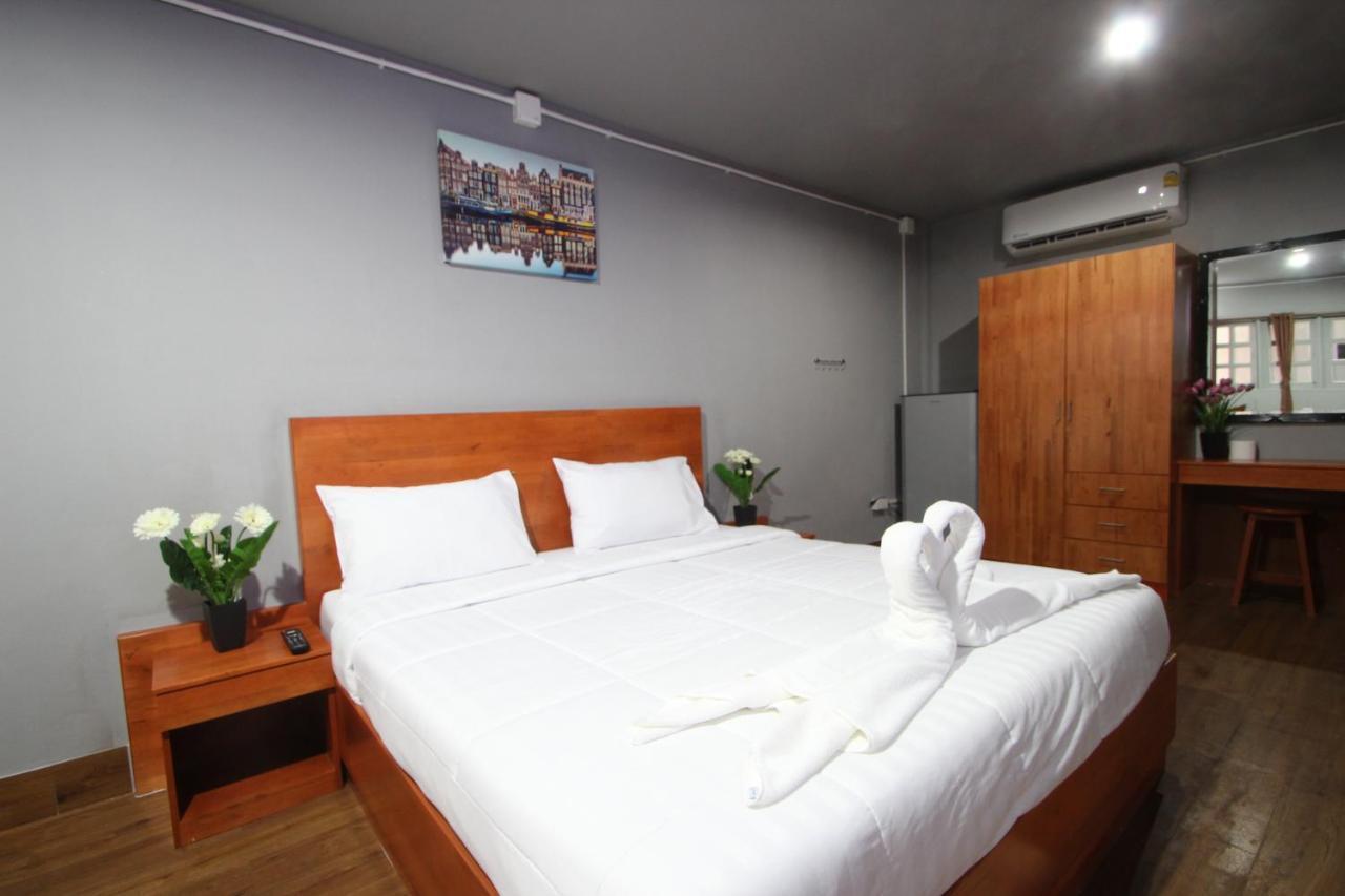 קו פי פי Aladdin Guest House מראה חיצוני תמונה