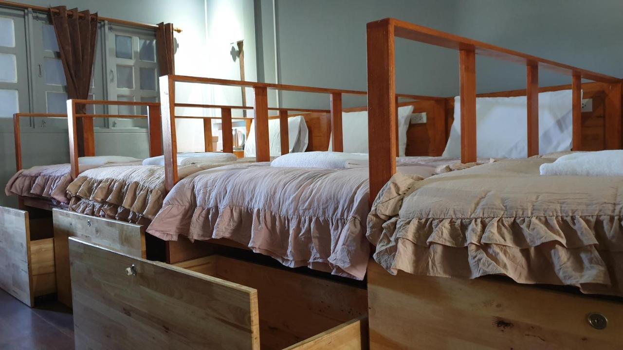 קו פי פי Aladdin Guest House מראה חיצוני תמונה